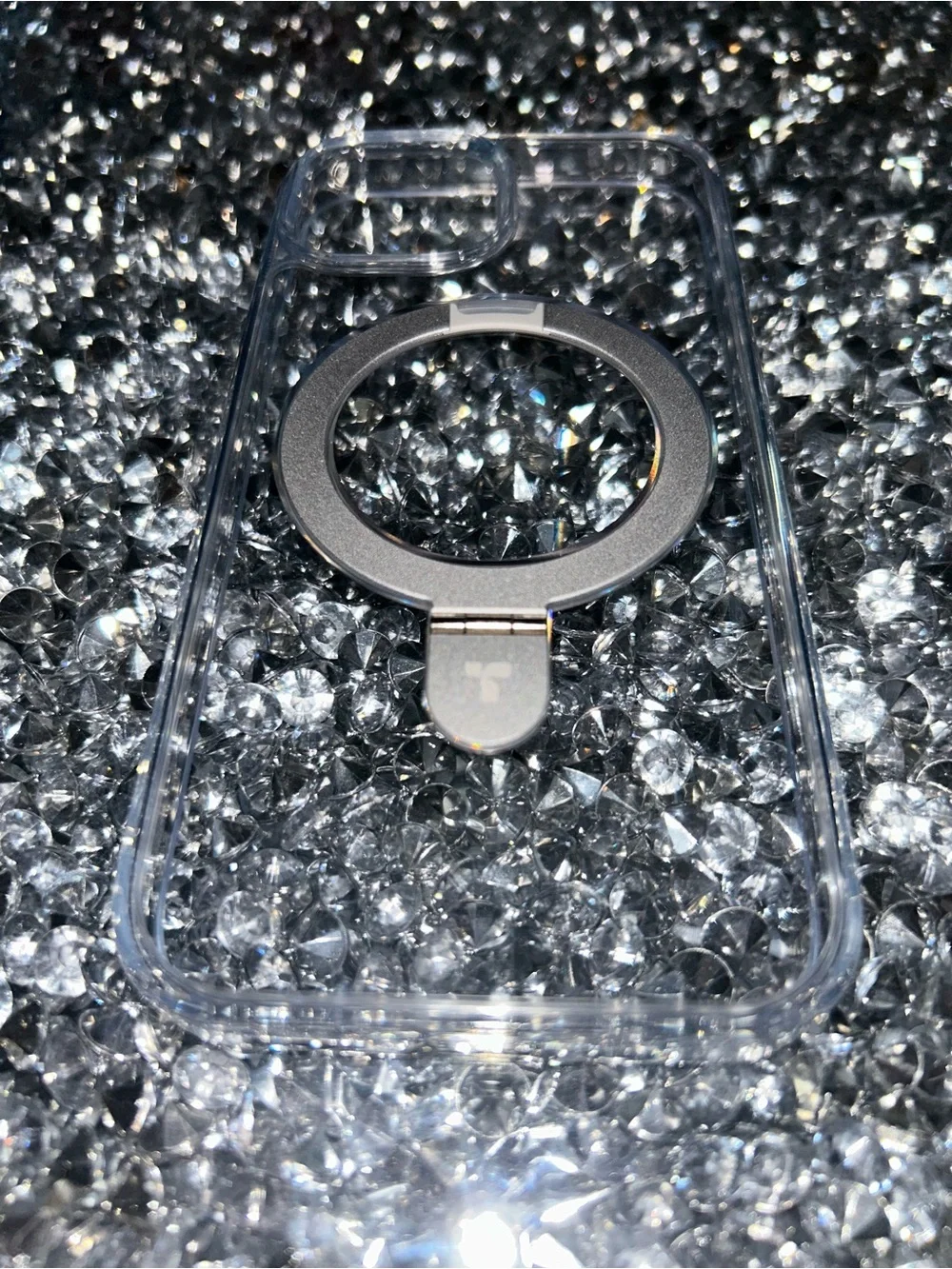 iPhone 15 Clear Phone Case with Silver Ring Stand
